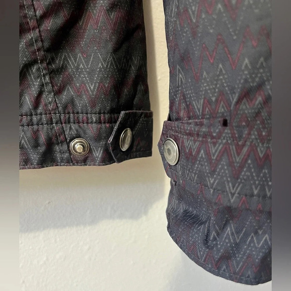 Columbia Omni-Tech Zig-Zag Winter Jacket - Medium - Picture 6 of 15